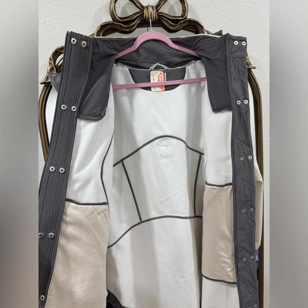 NWT Free people Movement Moon Magic Reflective Rain Parka Jacket - Picture 7 of 10